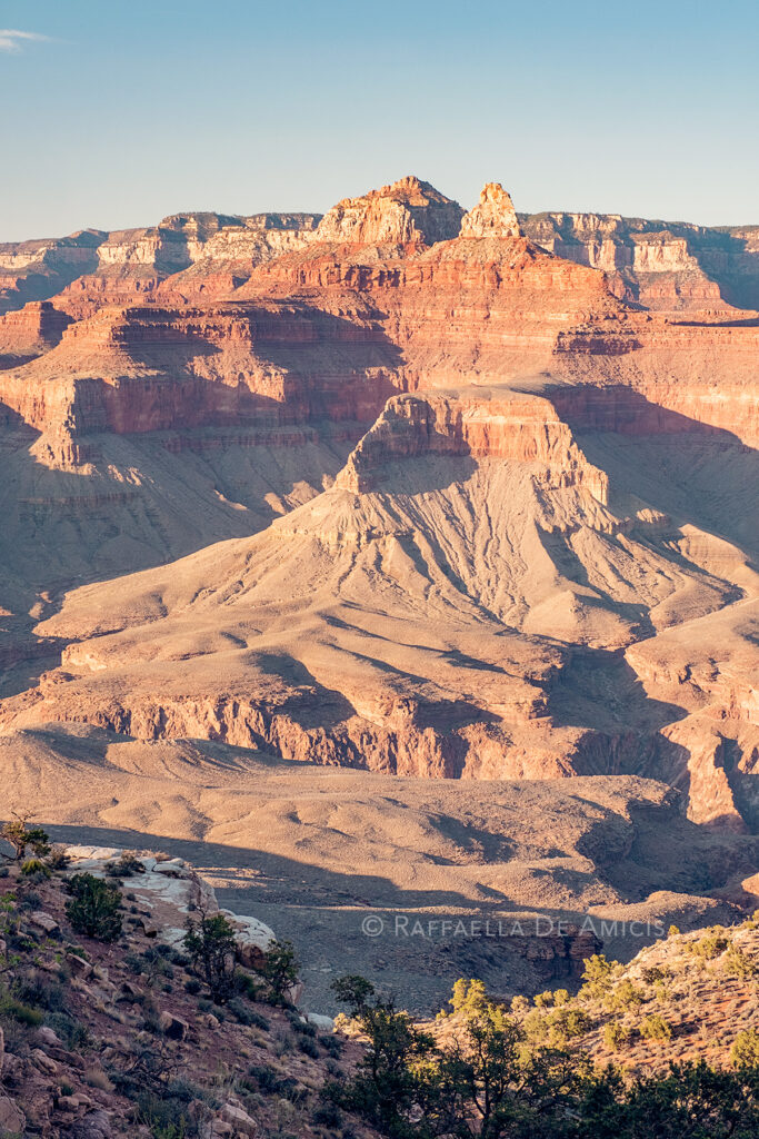 afternoon sunlight on the grand canyon