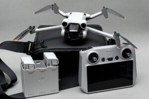 dji mini 3 pro fly more kit with extra batteries and new RC controller